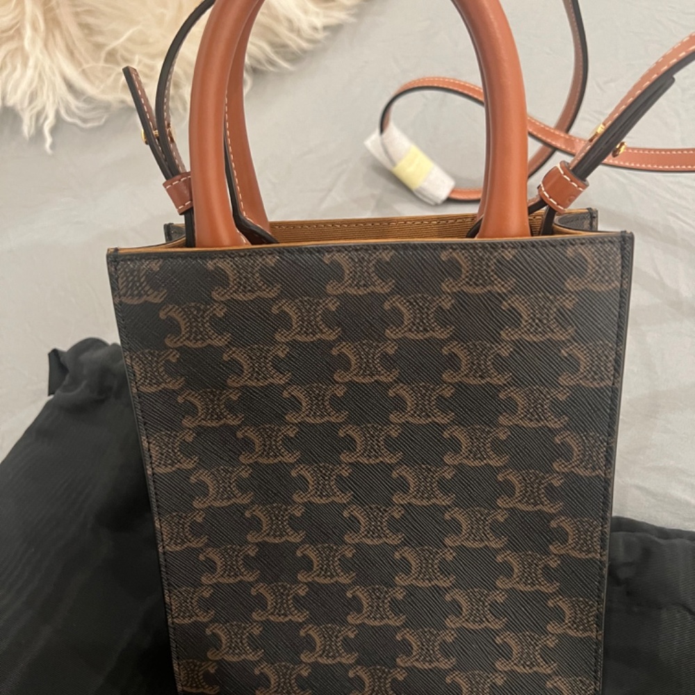 Celine Handbag - Picture 2 of 5